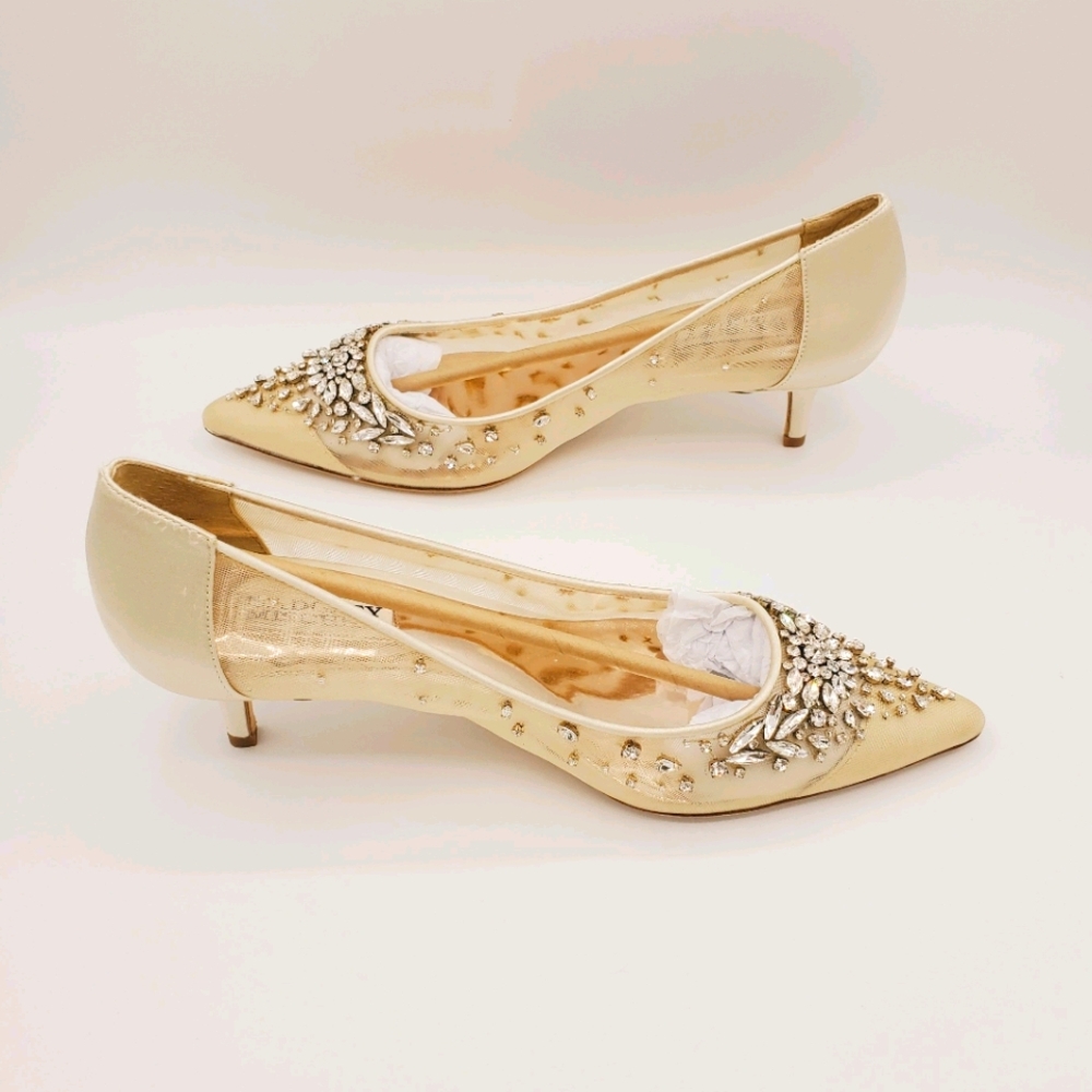 Badgley Mischka Onyx pumps, Ivory, NIB - Picture 3 of 8
